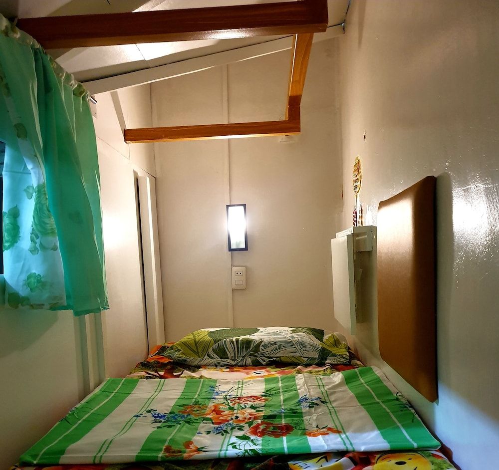 GardenPod Hostel & Café Capsule 2