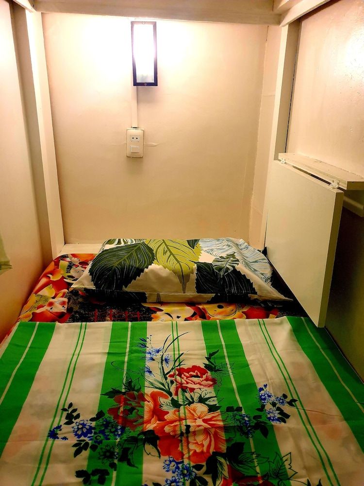 GardenPod Hostel & Café Capsule 3