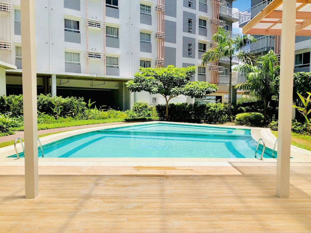 undefined Romantic Urban Getaway by Primitive Stay 5