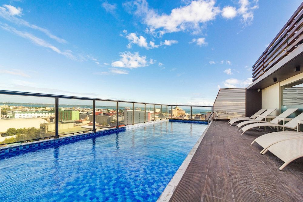 undefined RedDoorz Plus @ Jones Avenue Cebu 5