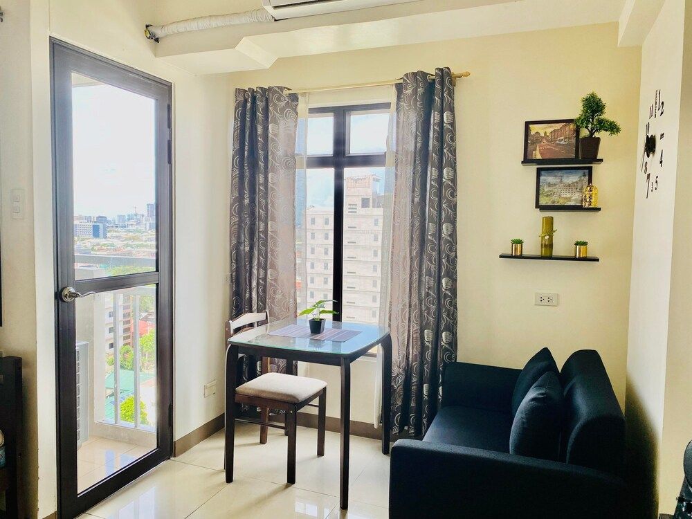 undefined Garden Flats 6