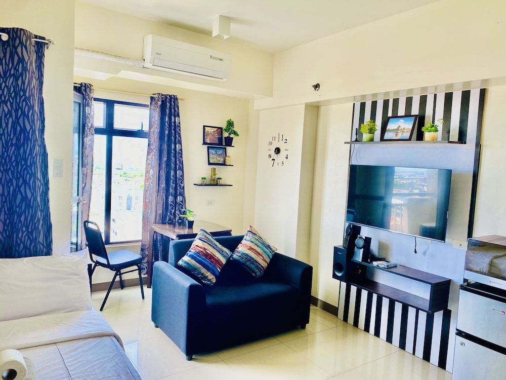 undefined Garden Flats 8