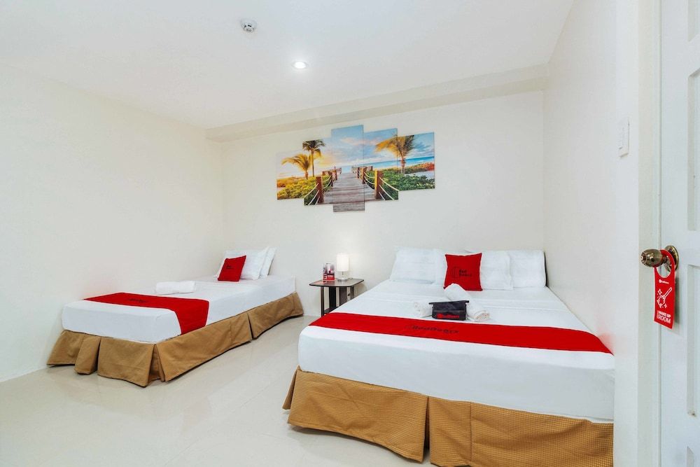 undefined RedDoorz @ Salinas Extension Lahug 8