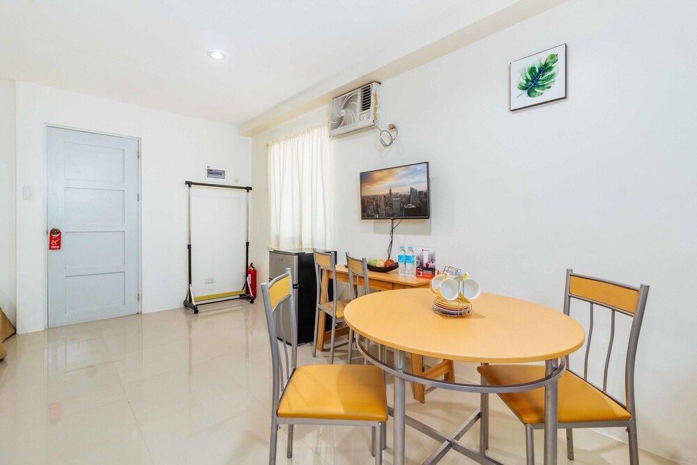 undefined RedDoorz @ Salinas Extension Lahug 3