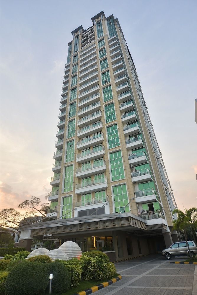 undefined Comfy Suites at The Padgett Place