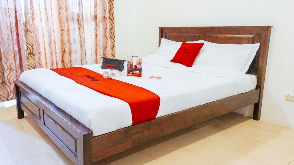 undefined RedDoorz Premium @ The Trillium Residences 9