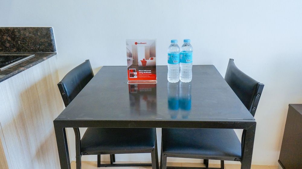 undefined RedDoorz Premium @ The Trillium Residences 6