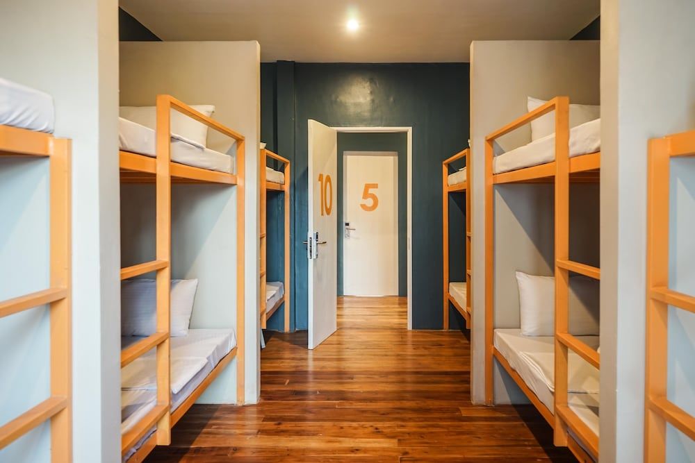 HQ Hostel - Adults Only Bottom Bunk Bed - Mixed Dorm 5
