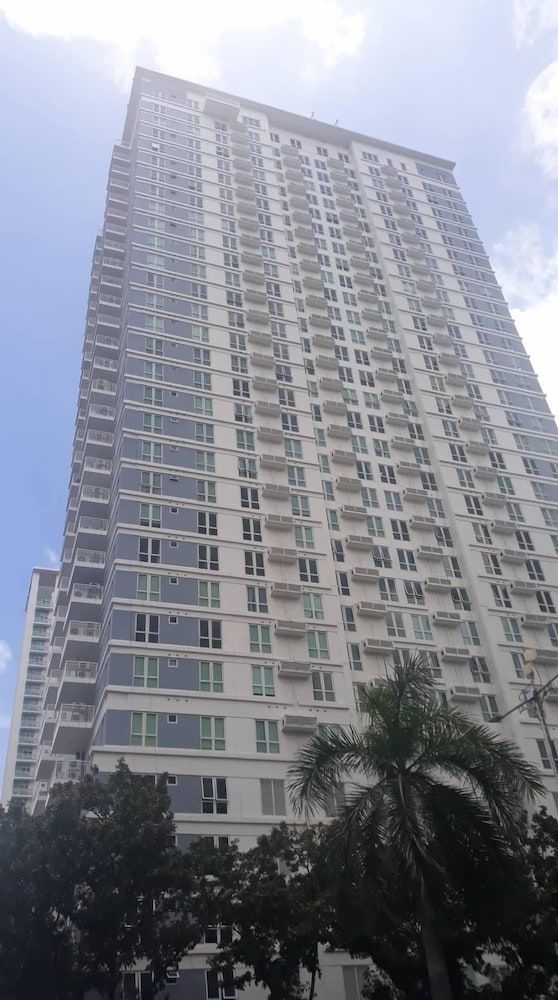 undefined Solinea Tower 1 2