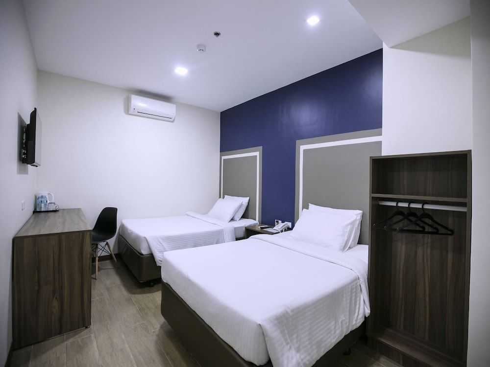 undefined Capital O 911 S Hotel And Residences 3