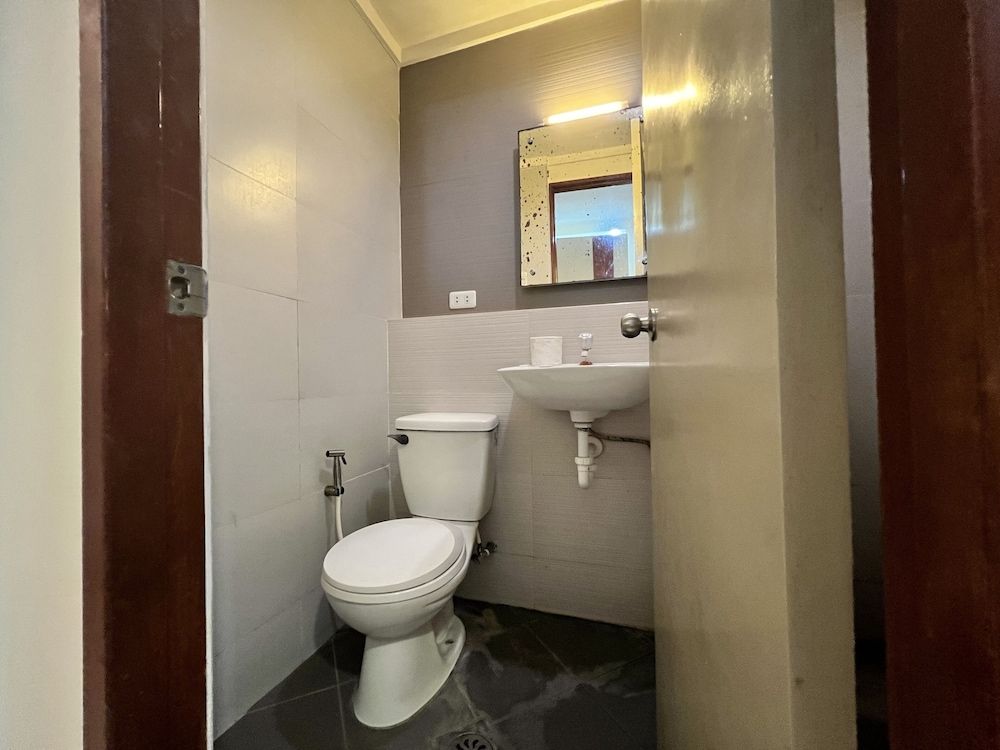 undefined City Center Suites 4