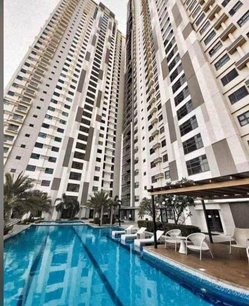 undefined Cozy Studio at Horizons 101