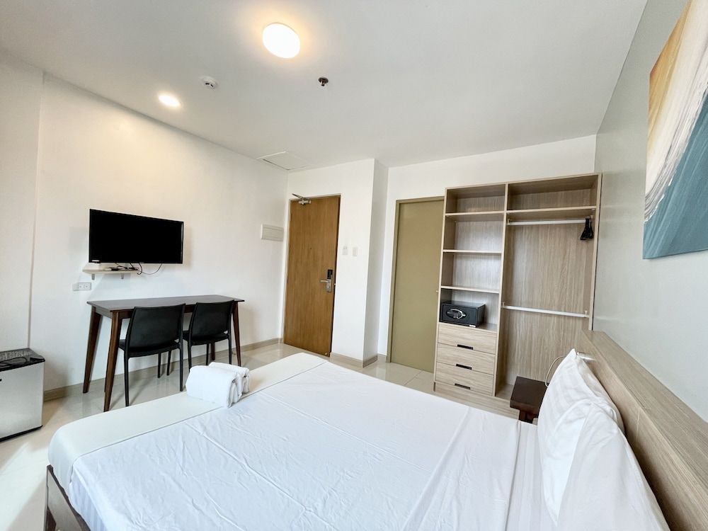 Capital O 927 Chatswood Residences Superior Double Room 7