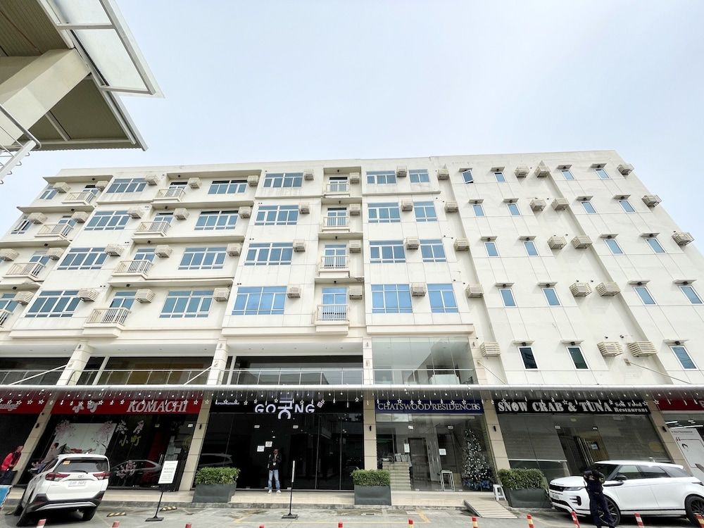 undefined Capital O 927 Chatswood Residences 2