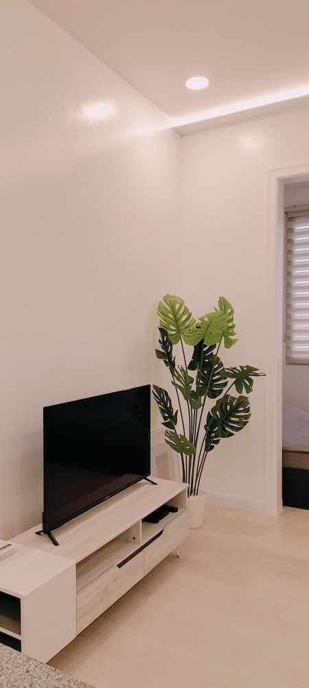 Voss Condominium Standard Studio Suite, 1 Queen Bed, Non Smoking 8