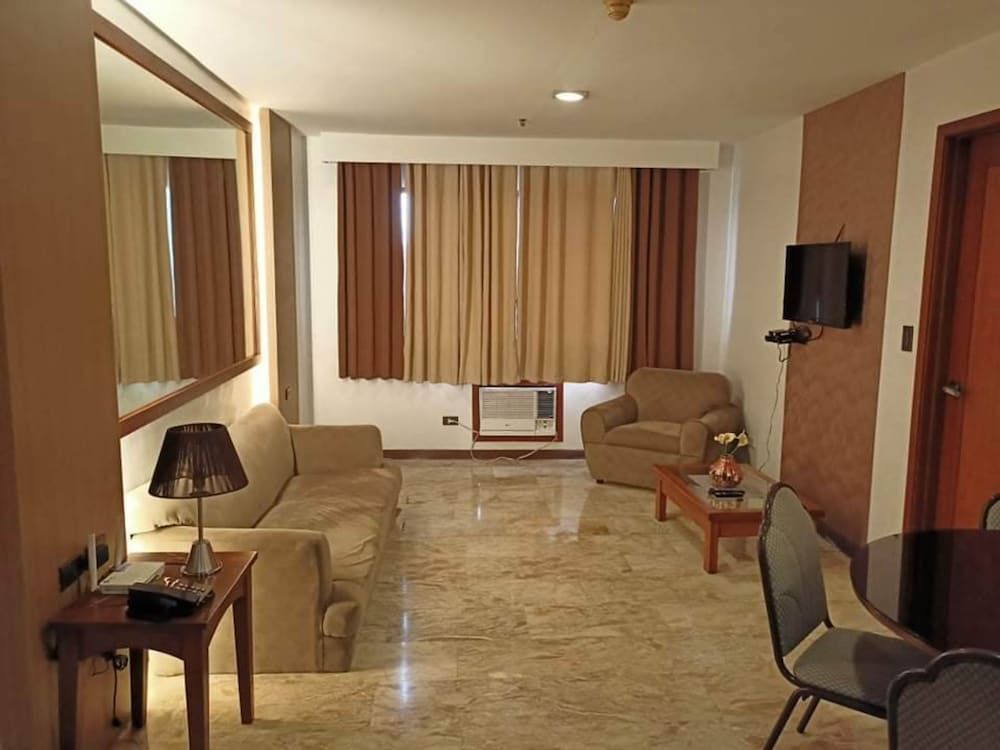 Fernandina 88 Suites Residences Premier Suite 3