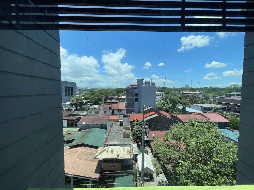 H plus Hotel powered by Cocotel Superior Room 5