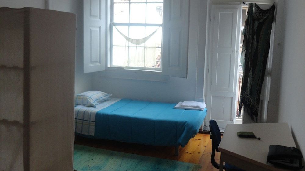 undefined Be Coimbra Hostels 4