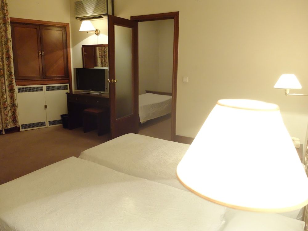 Hotel Bragança Quadruple Room, 1 Bedroom 10