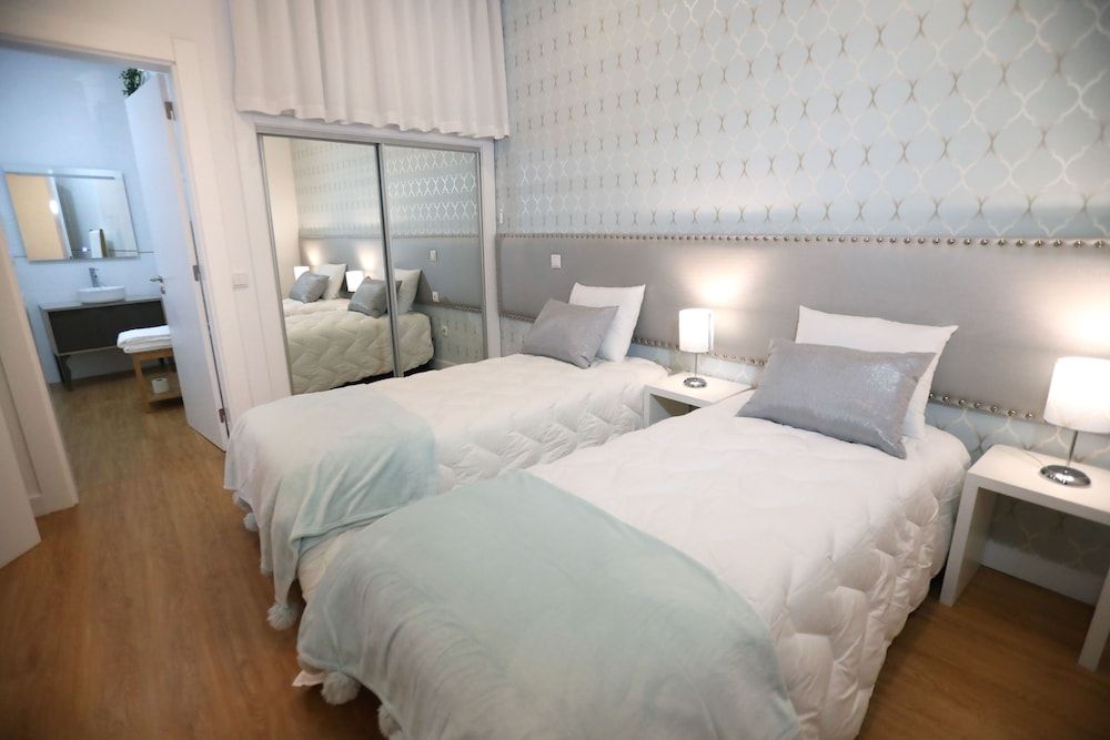 Glass Boutique - Rooms & Suites Comfort Double or Twin Room (3) 4