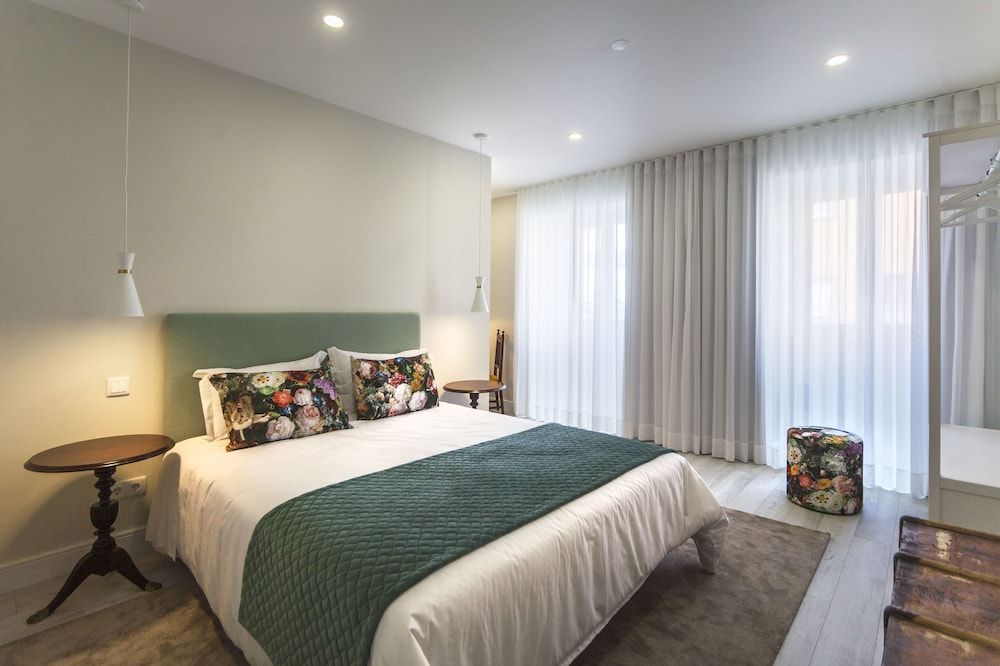 House, 2 Bedrooms, Terrace