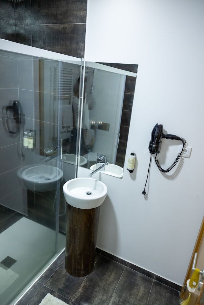 Traditional Suite