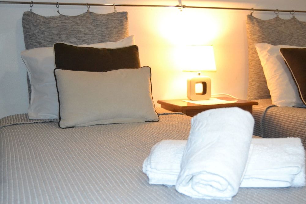 Studio, 2 Twin Beds (Rua das Moças 2N)