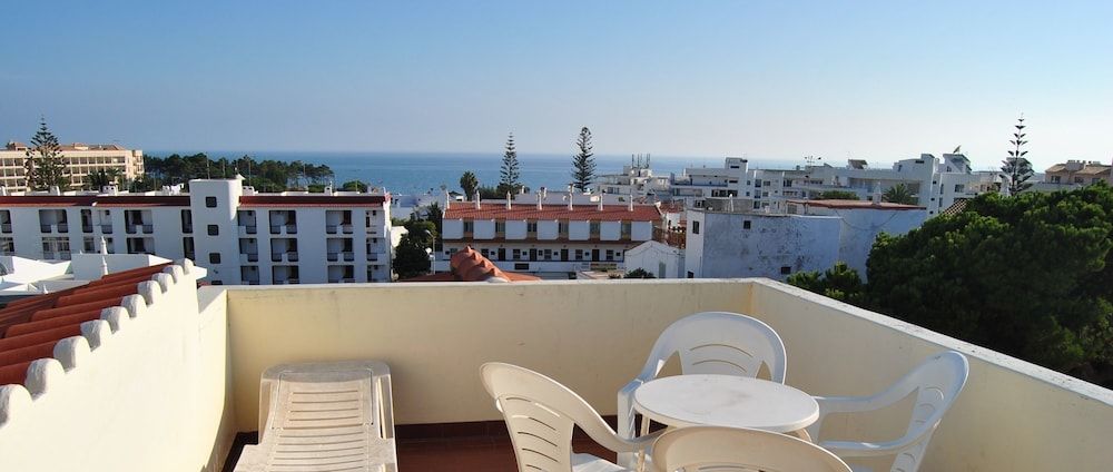 Apartamentos Olhos do Mar Apartment, 3 Bedrooms, Balcony 5