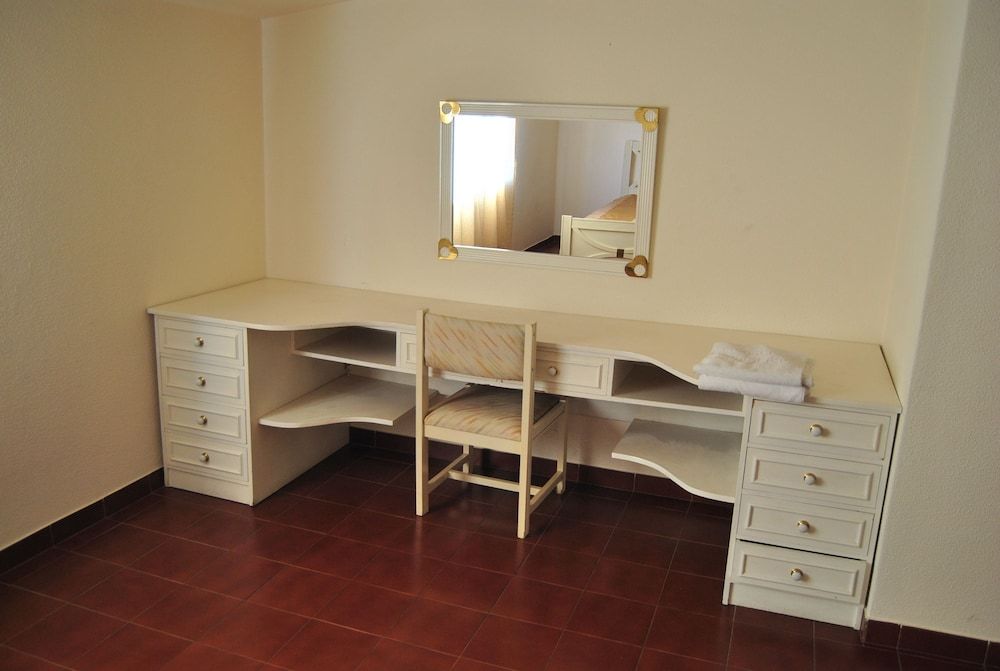 Apartamentos Olhos do Mar Apartment, 3 Bedrooms, Balcony 3