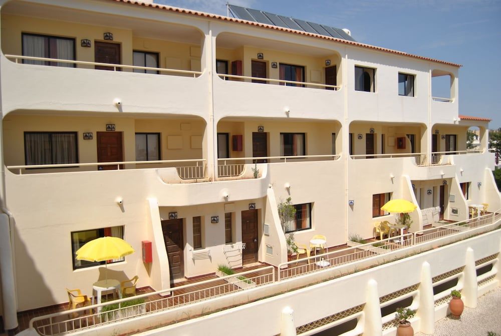 undefined Apartamentos Olhos do Mar 2