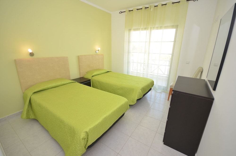 undefined Apartamentos Cravinho 8