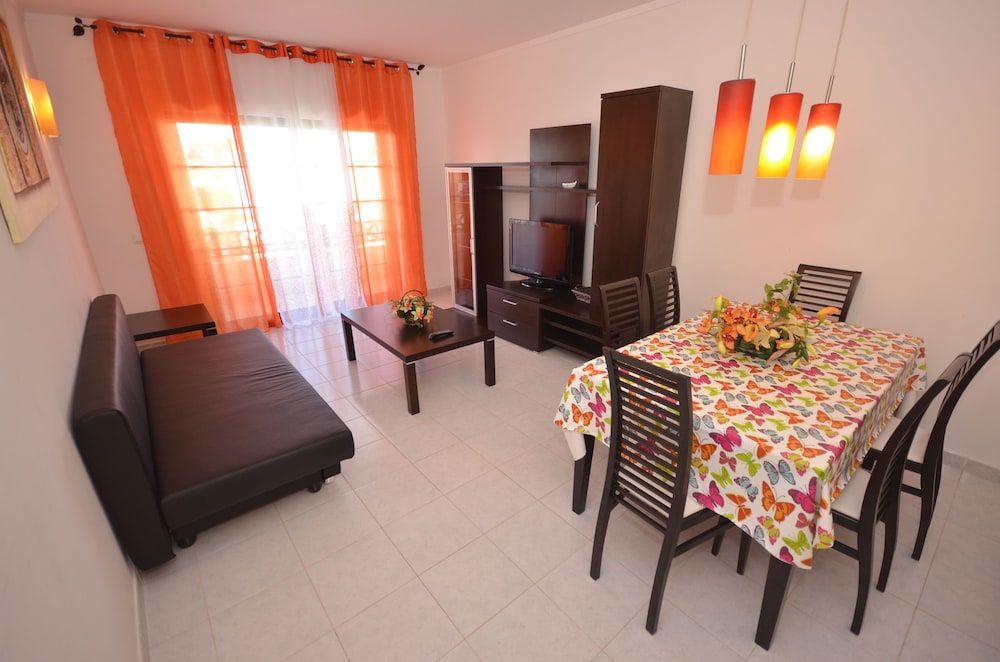 undefined Apartamentos Cravinho 5