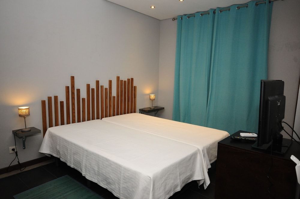 undefined Lost & Found - Guesthouse & Suites 4