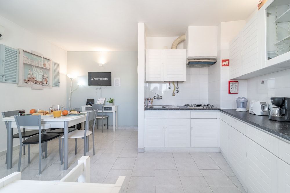 undefined Lena’s Beach House by HelloVacations 7