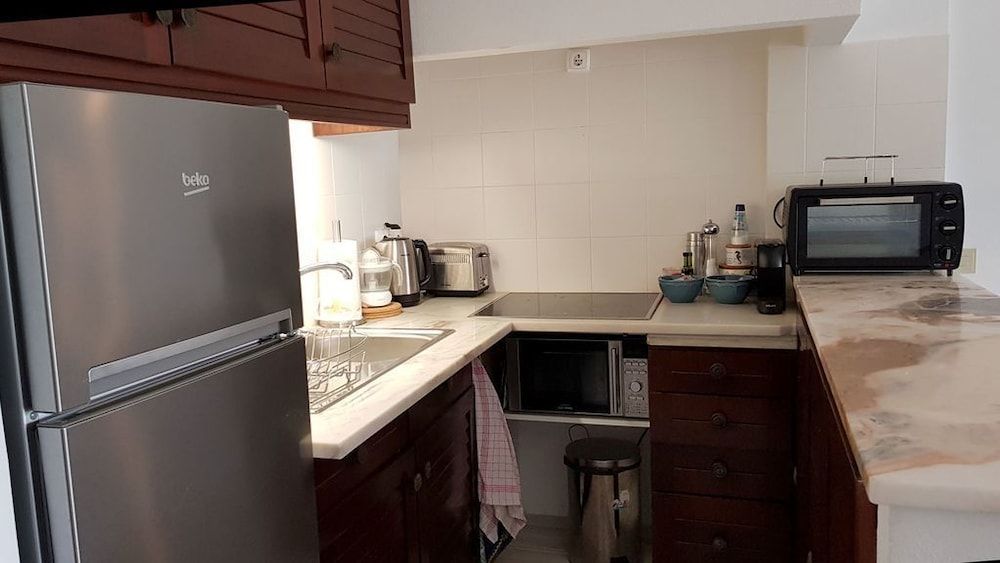 undefined Magnific Studio with a cozy garden