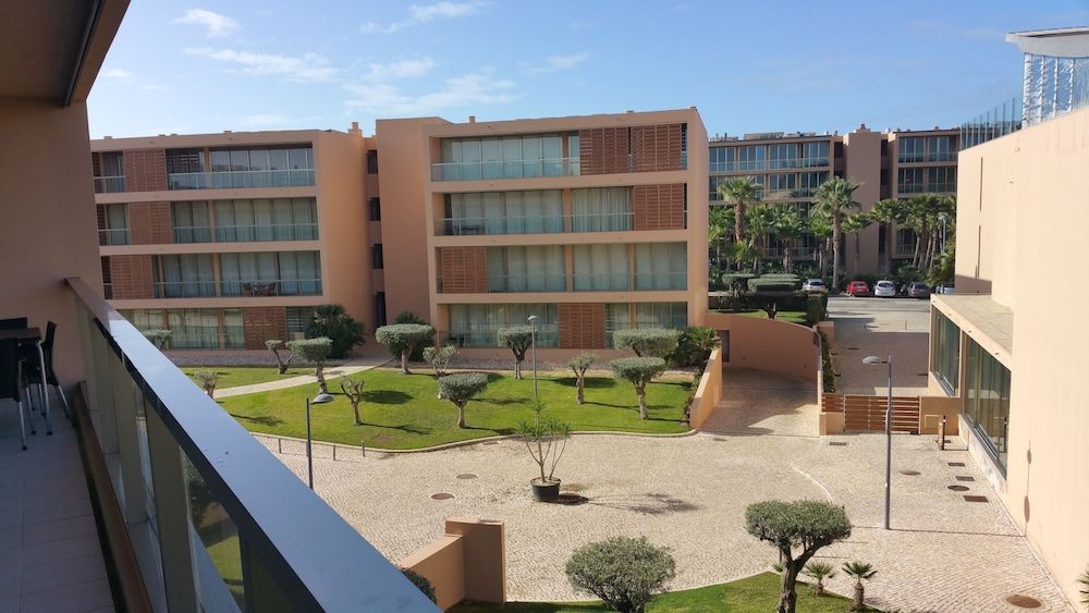Salgados Beach Vila das Lagoas Deluxe Apartment, 2 Bedrooms (2) 9