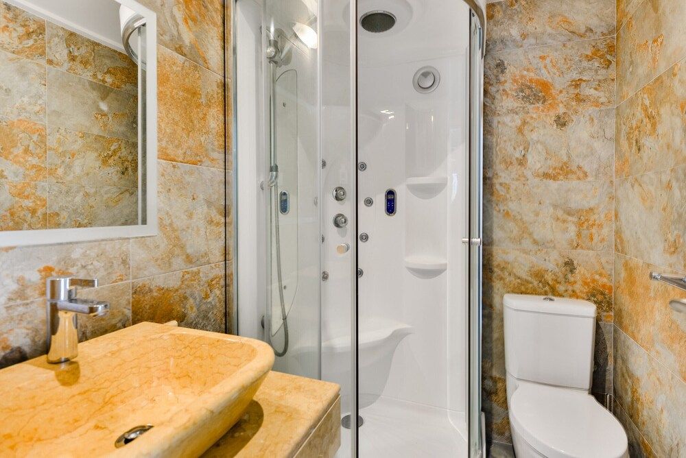Falesia Beach B Apartment, 1 Bedroom, Pool Access 8