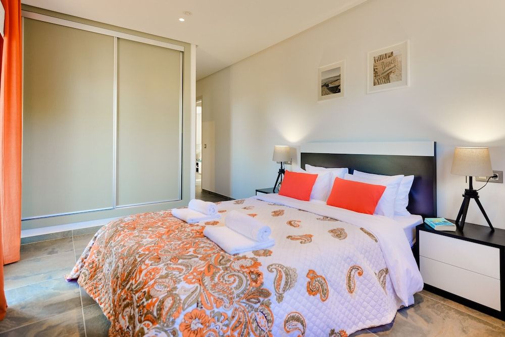 Falesia Beach B Apartment, 2 Bedrooms, Pool Access 4