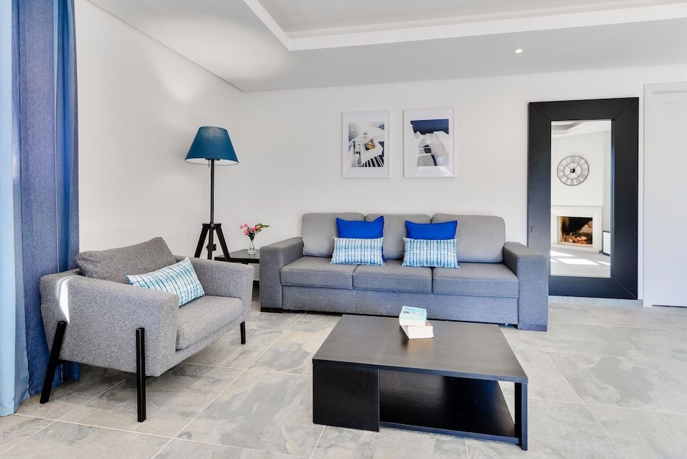 Falesia Beach B Apartment, 1 Bedroom, Pool Access 3