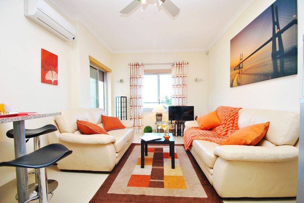 Apartamento Vienna Apartment, 2 Bedrooms, Pool Access, Garden View 9