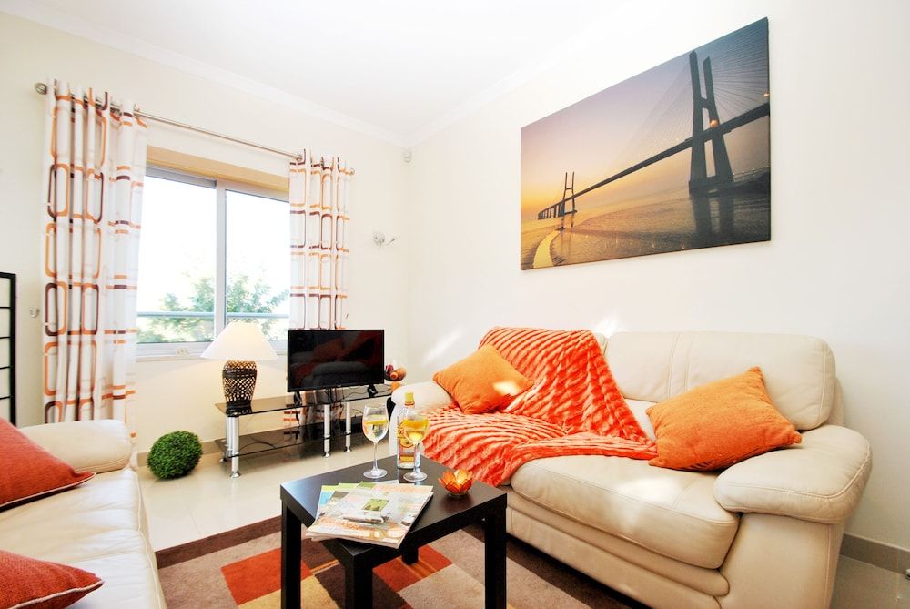 Apartamento Vienna Apartment, 2 Bedrooms, Pool Access, Garden View 10