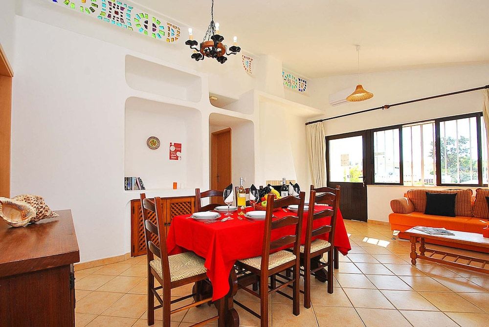 undefined Villa Isis 6