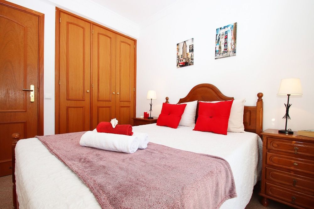 Townhouse Kauai Apartment, 4 Bedrooms, Pool Access, Pool View