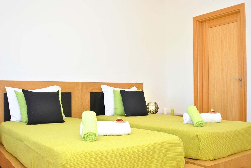 Townhouse Mar 1 Apartment, 2 Bedrooms, Pool Access, Sea View 6