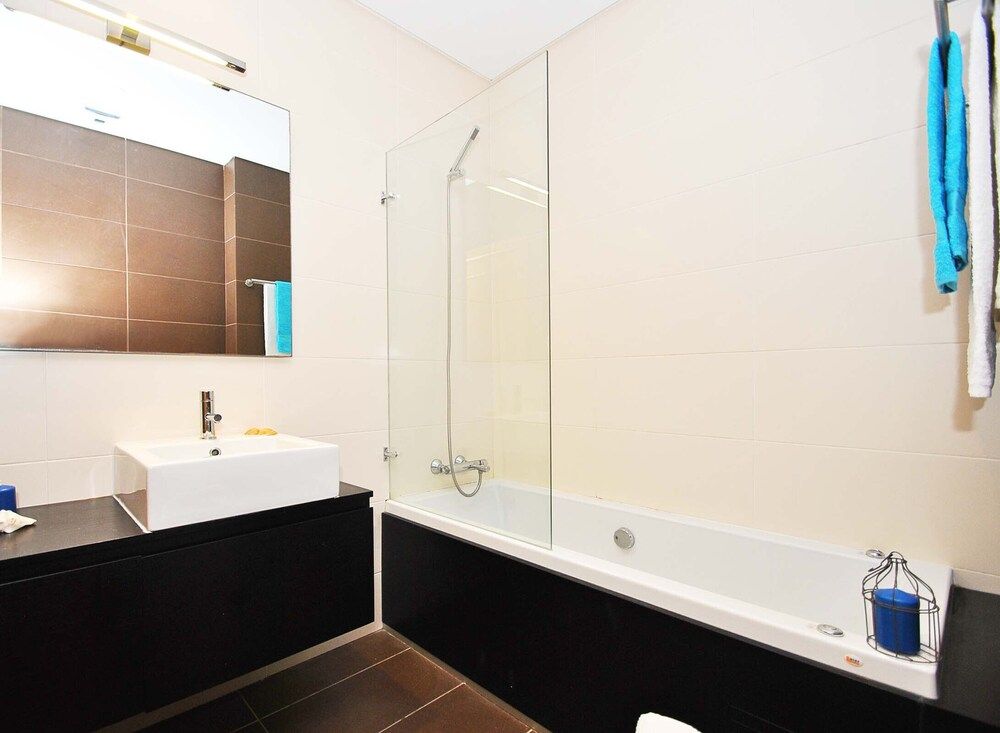 Townhouse Mar 1 Apartment, 2 Bedrooms, Pool Access, Sea View 14