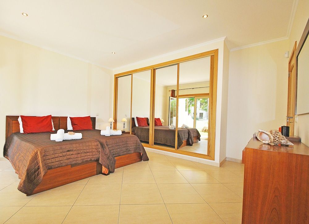 Villa Anna Villa, Multiple Bedrooms, Private Pool, Garden View 12