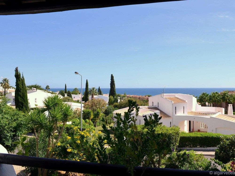 Attractive Apartment in Albufeira With sea View Apartment 12