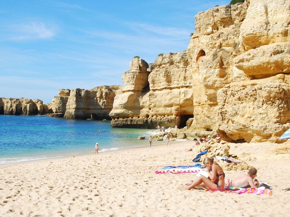 Attractive Apartment in Albufeira With sea View Apartment 13