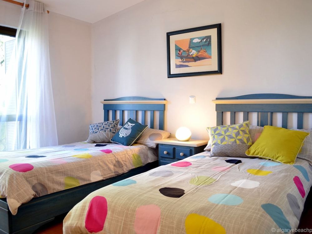 Attractive Apartment in Albufeira With sea View Apartment 4