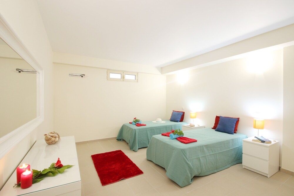 Villa Pauline Villa, Multiple Bedrooms, Private Pool, Pool View 14